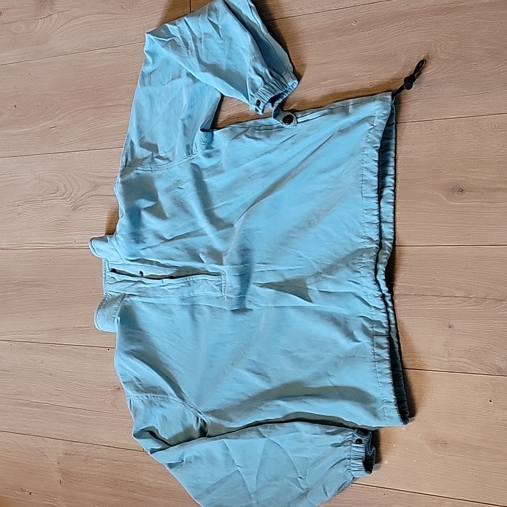 Med weatherproof sweater